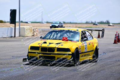 media/May-04-2025-Lucky Dog Racing (Sun) [[21629467aa]]/Around the Pits/